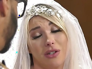 Ts pengantin Aubrey Kate fuck perencana pernikahan