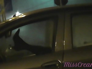 Sharing my slut wife with a stranger in car in front be useful to voyeurs in a public parking lot - misscreamy