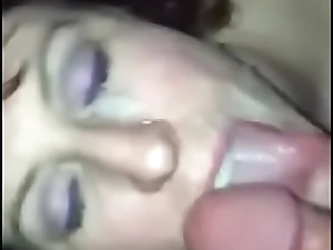 Knoxville floozy Allison Peppers facial cumshot
