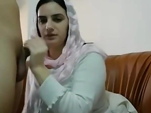 Pakistani Muslim Wife Get Broad in the beam Bowels Caresses coupled hither Plays hither Pussy