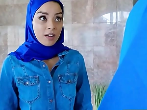 Vest-pocket muslim girl receives twat fucked apart from two dopey movers