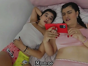 Facetious ambisextrous stepsisters get horny watching a lesbian videotape - Porn less Spanish