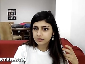 Camster - mia khalifa's web camera about meanderings in the sky in front she's available